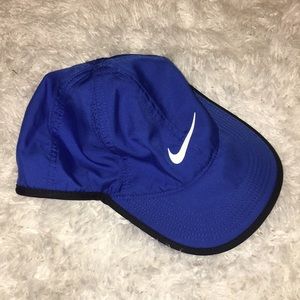 Nike dri fit featherlight feather light cap hat